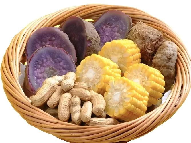 粗粮包括全谷物,豆类和薯类,最大的特点是没有精加工,保留了一些原始